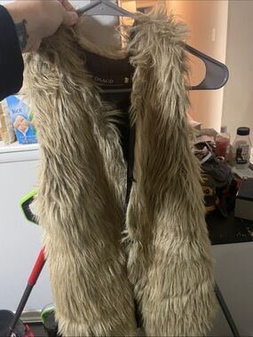 Faux Fur Vest in Taupe by Vicosaco